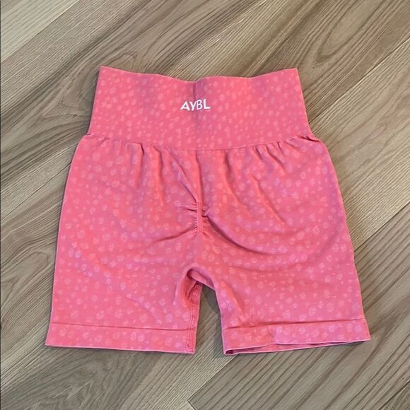 AYBL Coral Patterned High-Rise Shorts - Picture 3 of 4